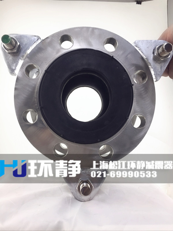 限位不銹鋼<a href=http://m.bartlettforsheriff.com/products/xiangjiaojietou/danqiu target=_blank class=infotextkey>單球體<a href=http://m.bartlettforsheriff.com target=_blank class=infotextkey>橡膠接頭</a></a>安裝實圖